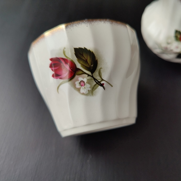 Vintage | Aynsley & Co. Ltd | English Ironstone | creamer & sugar bowl - Picture 3 of 16